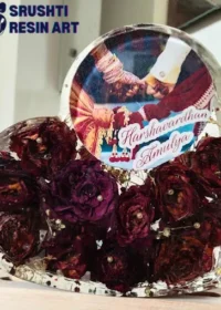 Flower preservation in resin frame