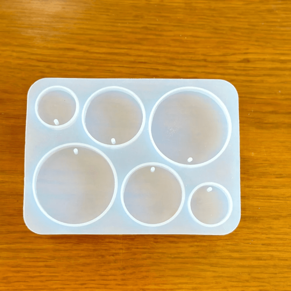 6 cavity round silicone mould