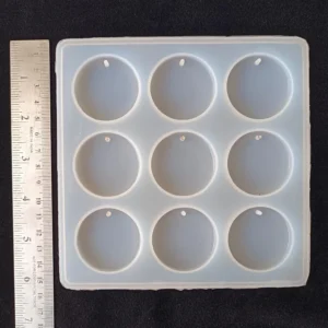 9 cavity round keychain moulds (4cm)